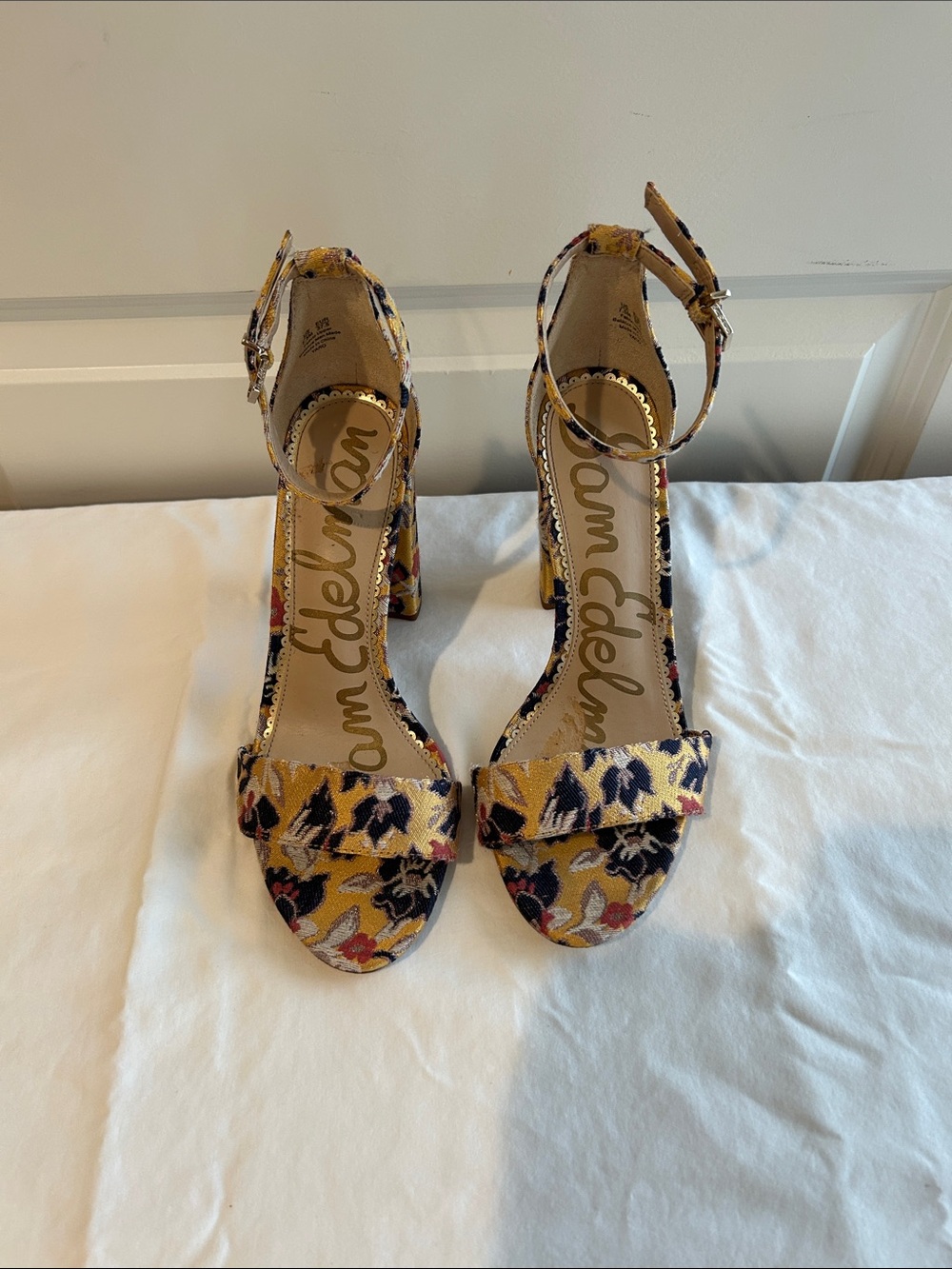 SAM EDELMAN HEELS